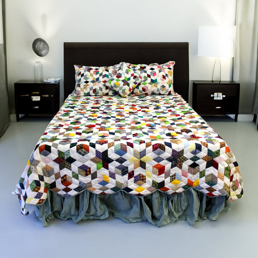 Grandma Memories King Quilt | Handmade Nostalgic Quilt with Multicolored Six-Pointed Stars and Hexagon Patterns