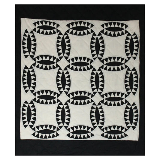 Coal Wedding Ring Quilt, Hand cut and Patchwork cotton fabric blocks.